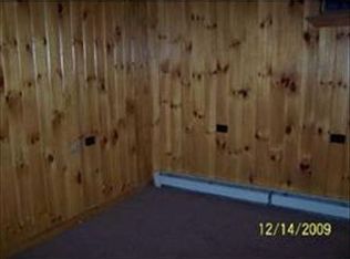 27 Silver Lake St, Athol, MA 01331