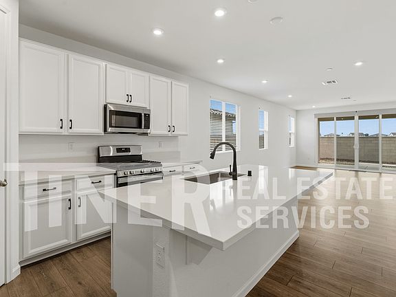 2nd image of 8112 Joecy Way