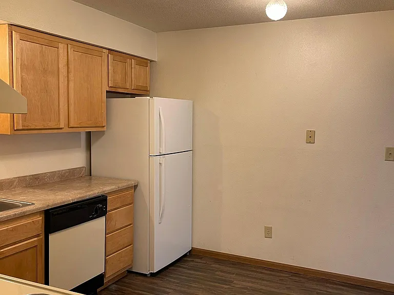 316 Ridgeland Ave #3 — Photo 3