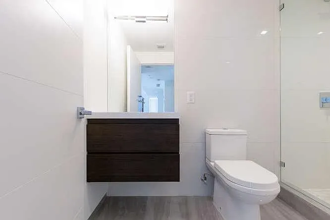700 NE 14th Ave #206 — Photo 21
