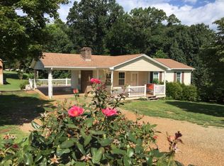 160 Pleasant Dr, Martinsville, VA 24112