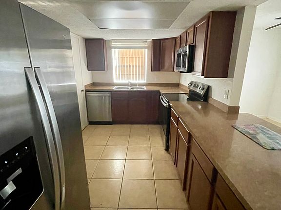 3rd image of 426 Banana Cay Dr APT A