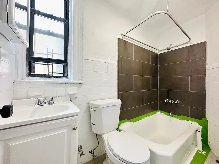 173 Bleecker St #260 — Photo 5