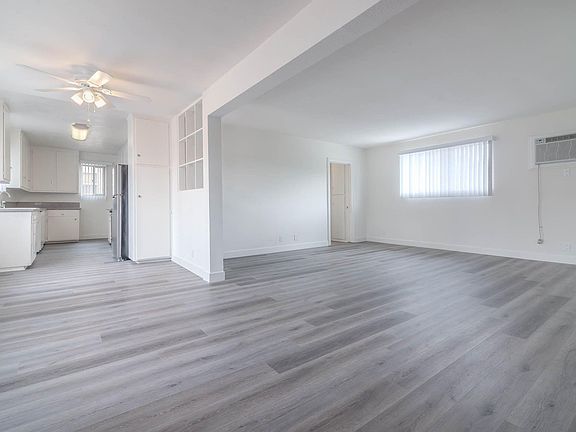 4th image of 4854 Hazeltine Ave APT 8