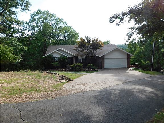 3rd image of 14049 Wolf Dr
