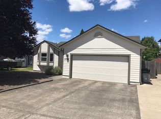 378 Burma Ct NE, Salem, OR 97301