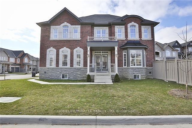 1st image of 8 Arrowstone Ct