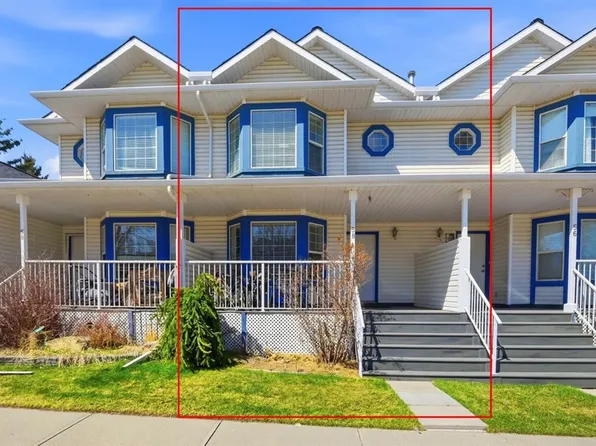58 S Martin Crossing Ct NE, Calgary, AB T3J 3P3