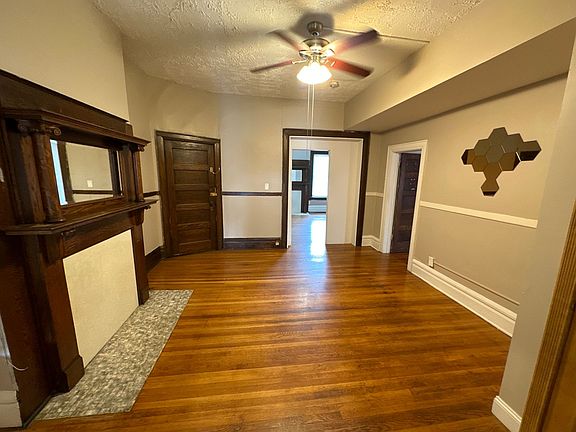 3rd image of 1430 Neil Ave #11