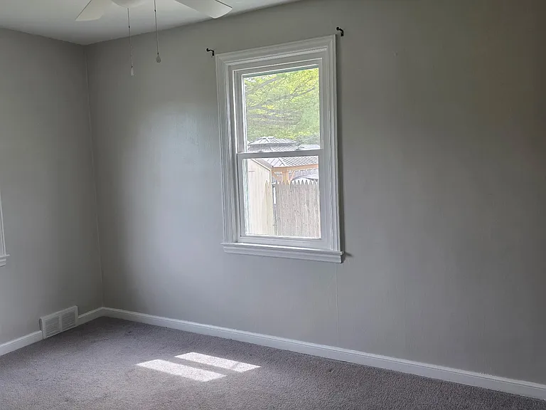 2701 Fair Oaks Ave — Photo 5