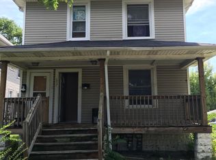 207 S 10th Ave #1, Maywood, IL 60153