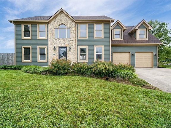 2nd image of 105 Ethelrob Cir