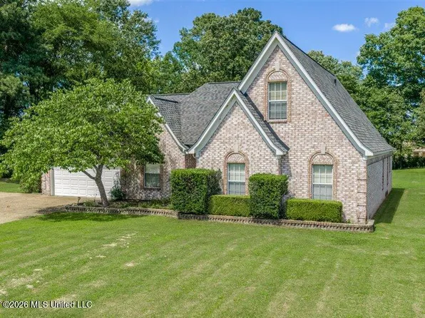 5722 Marlin Pl, Olive Branch, MS 38654