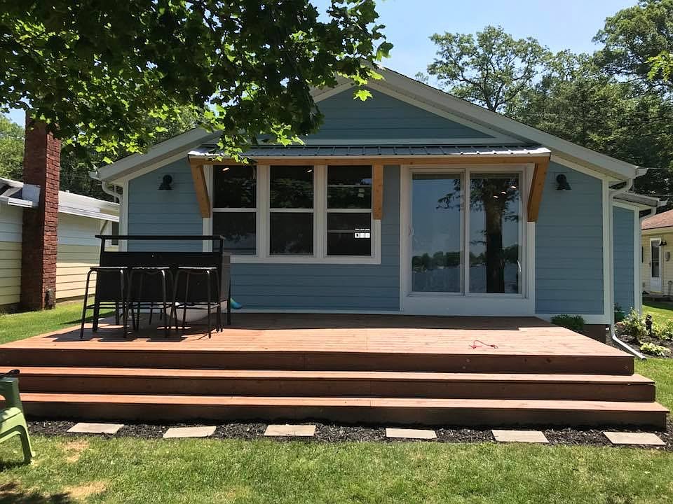 1st image of 3096 Beatrice Ave