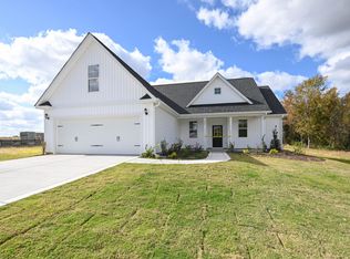 235 Johnson Ridge Way, Four Oaks, NC 27524