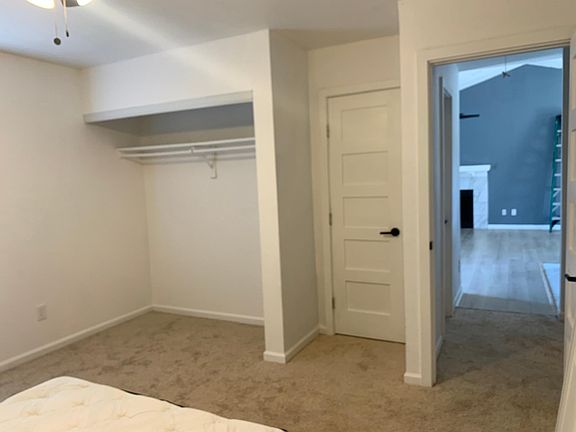 4th image of 7001 Silver Sage Dr