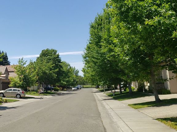 4th image of 1730 Montara Ave