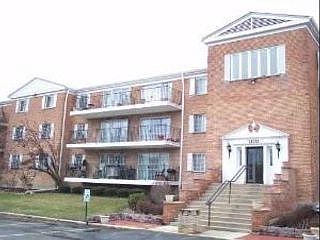 1st image of 1110 N Farnsworth Ave #31