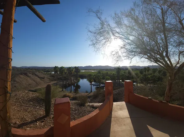 9816 Dove Ln, Yuma, AZ 85365