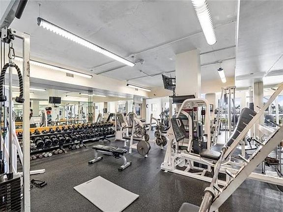 3rd image of 1 NE Las Olas Cir #71