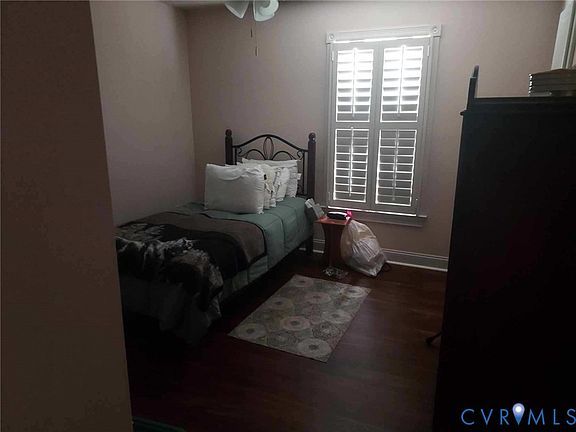 5th image of 411 Stone Hearth Ct