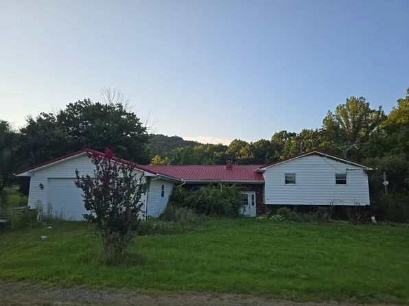 110 Maywood St, Lucasville, OH 45648