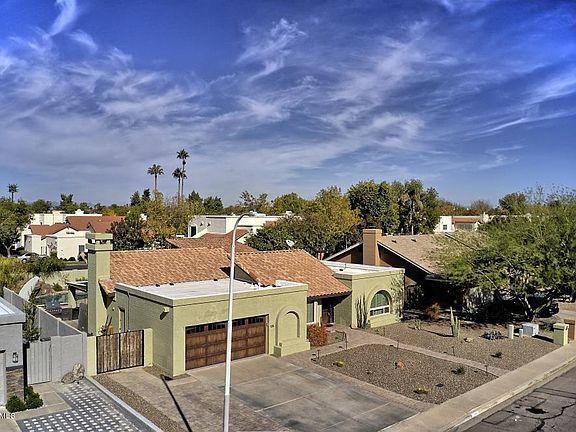5th image of 1810 E La Vieve Ln