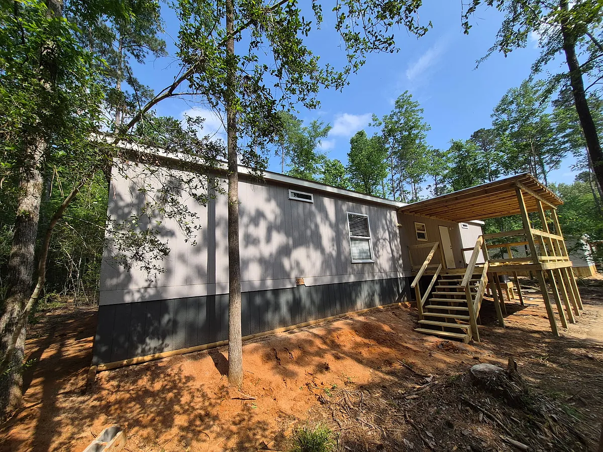 Building Photo - 221 Tall Timbers Rd