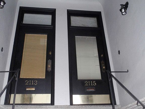 3rd image of 2115 Jones St #A