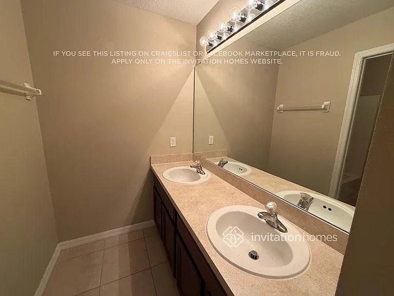 1129 Hacienda Cir — Photo 21