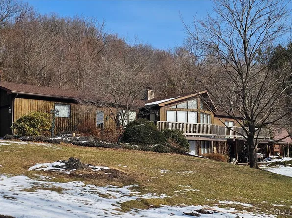 800 Copella Rd, Bath, PA 18014