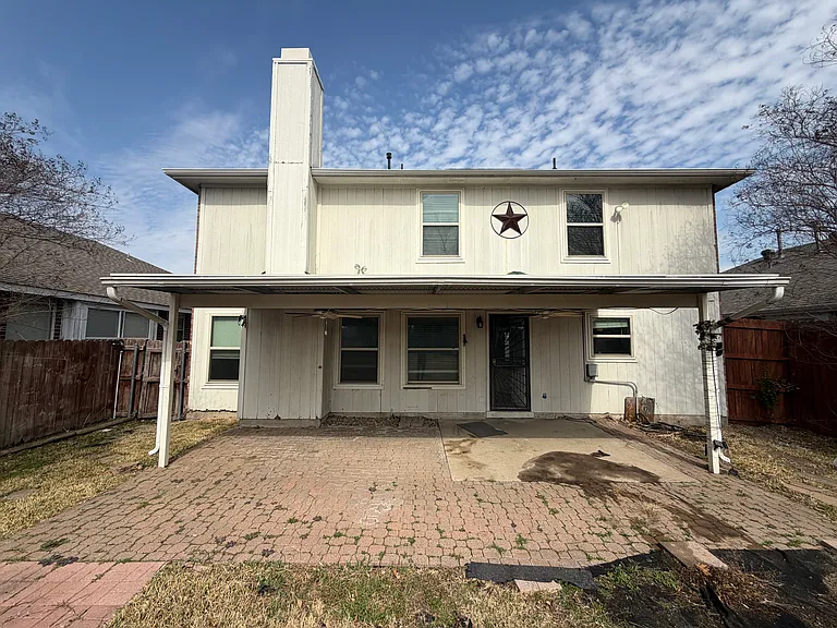 4022 Wiltshire Dr — Photo 12