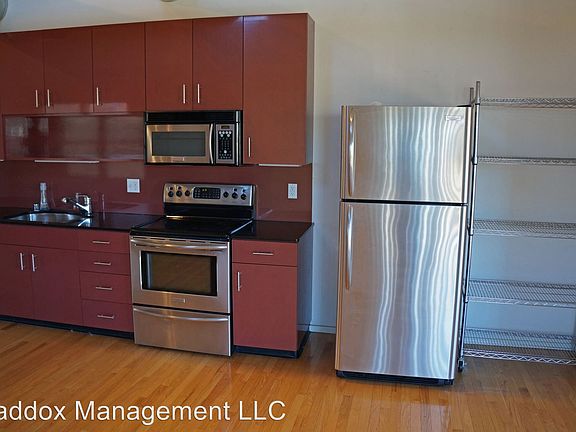 5th image of 400 Copper Ave NE APT 301