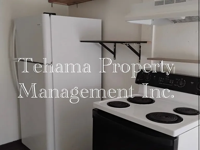 6914 Mobile Park Dr — Photo 3