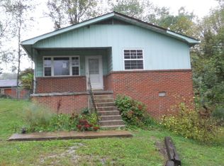 1219 W Ash St, La Follette, TN 37766