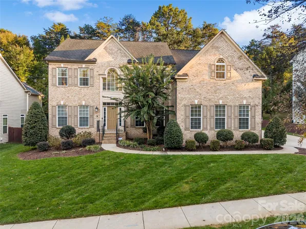10722 Drake Hill Dr, Huntersville, NC 28078