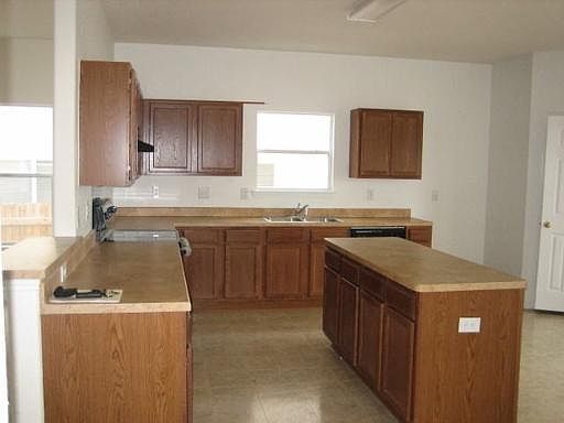2nd image of 2127 Colorado Bnd