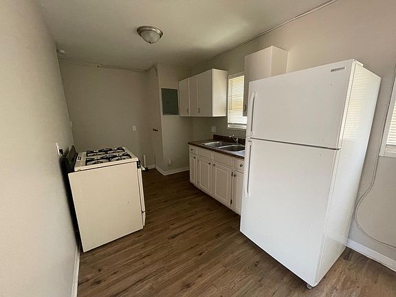 3rd image of 316 Wrexham Ave APT 3