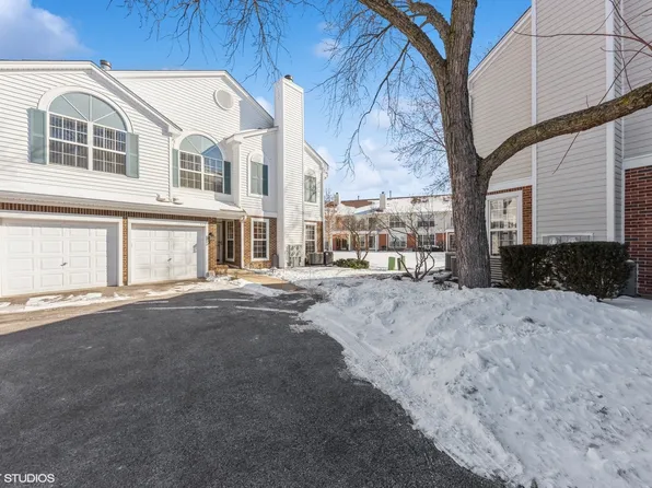 473 Grosse Pointe Cir #473, Vernon Hills, IL 60061