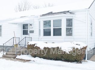 1607 Schuyler St, Peru, IL 61354