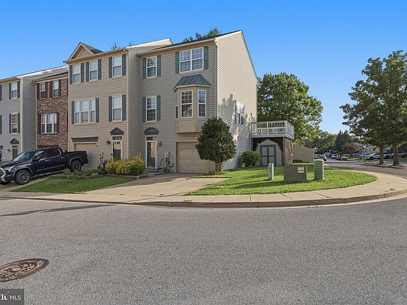 2nd image of 900 Turning Point Ct
