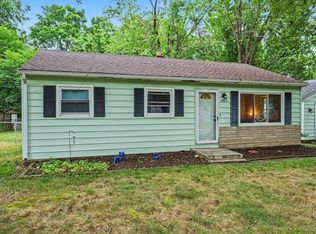 2304 Mapleview Ave, Portage, MI 49024