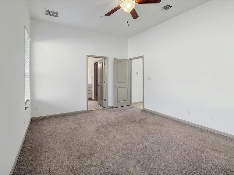 2800 Joe Dimaggio Blvd #55 — Photo 15