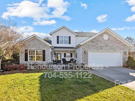 2nd image of 3107 Cordroy Ct