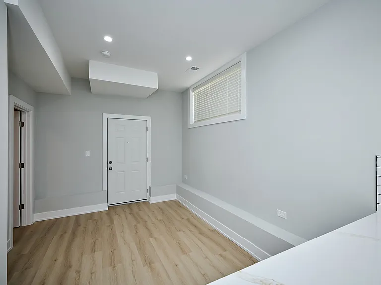 2876 W 21st Pl #B — Photo 7