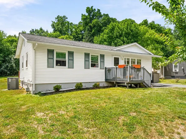 31 Wickham Drive, Warwick, NY 10990