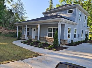 769 Carlton St SE, Gainesville, GA 30501