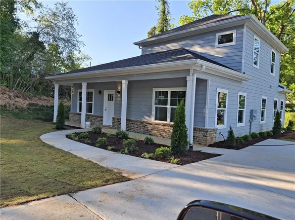 769 Carlton St SE, Gainesville, GA 30501