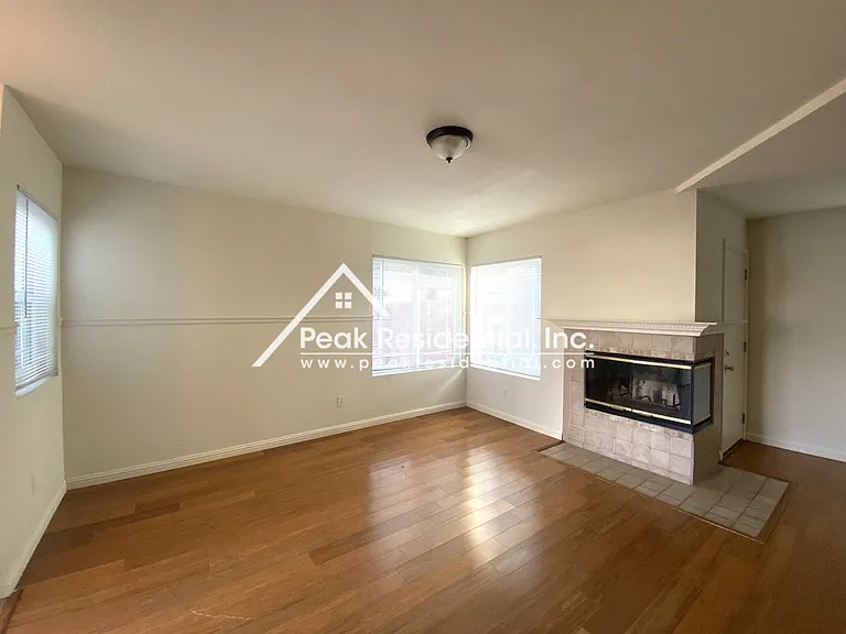 4930 Juniper Hill Pl — Photo 4