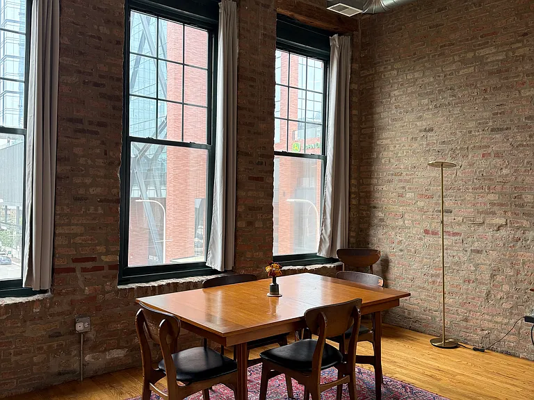 833-845 W Fulton Market #314 — Photo 5